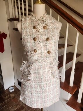 Women's Skirt Set